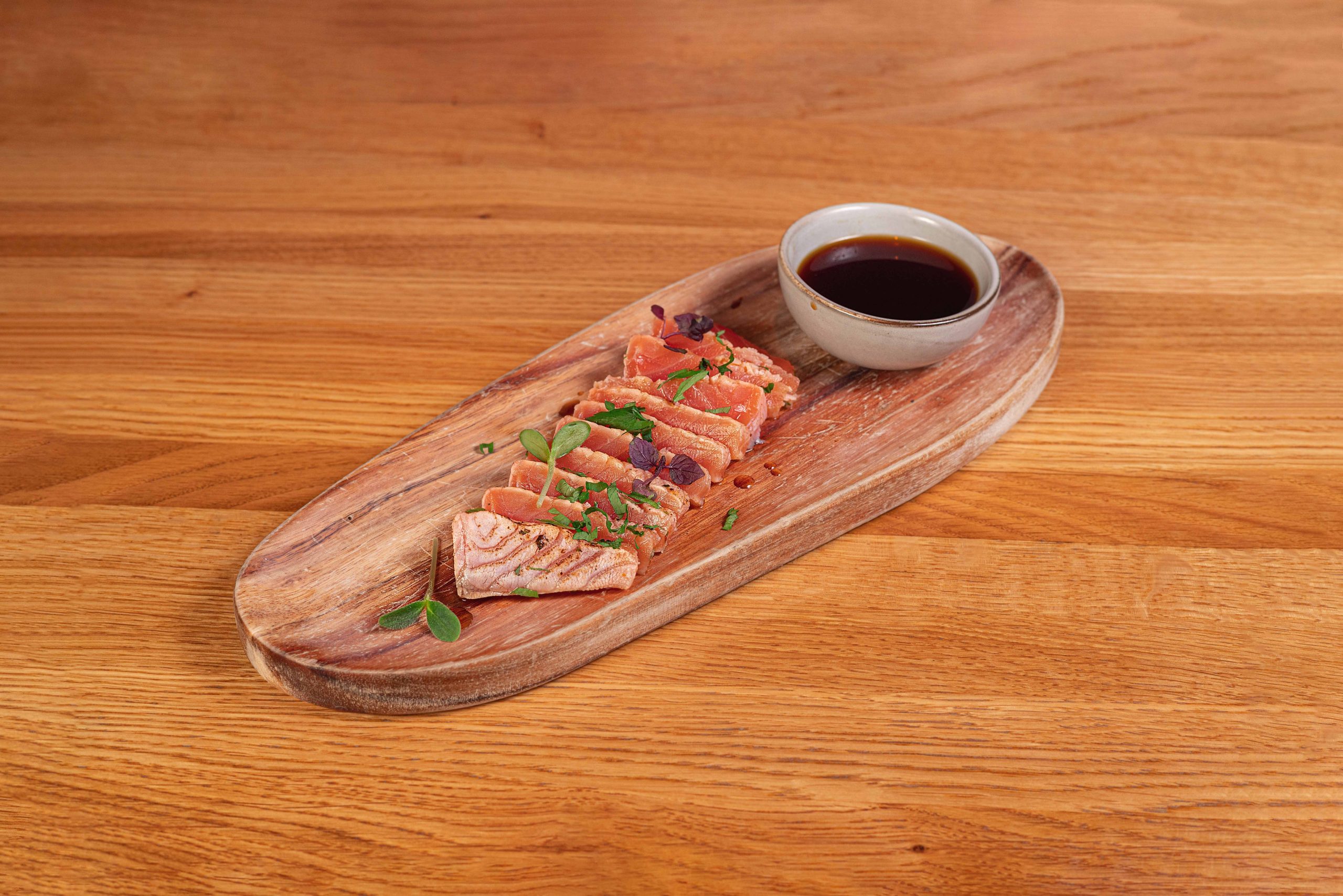 Graved Salmon Tataki Style